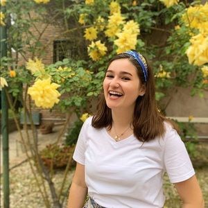 Meet your Posher, Majo